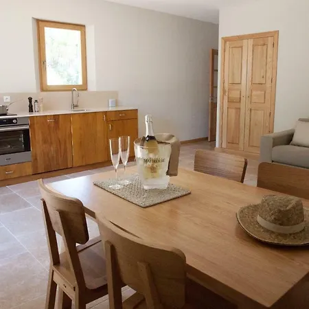 Relais Du Vieux Sauvaire Holiday home Le Lavandou
