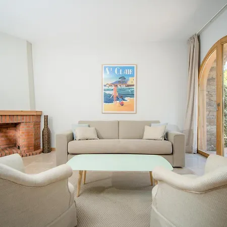 Relais Du Vieux Sauvaire Vakantiehuis Le Lavandou